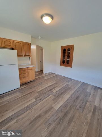 1022 GRAVEL PIKE, Palm, PA 18070