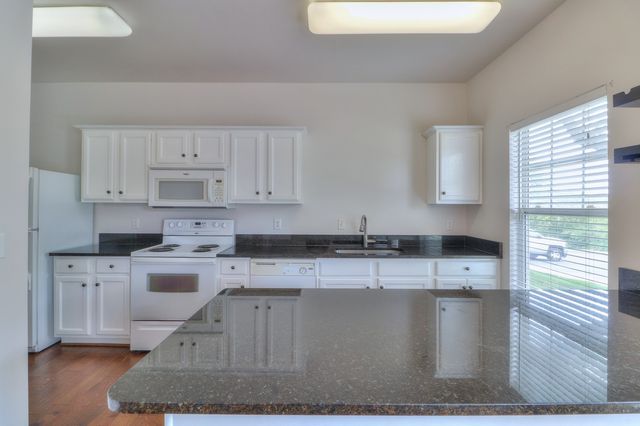 702 Vernon Ave, Nashville, TN 37209