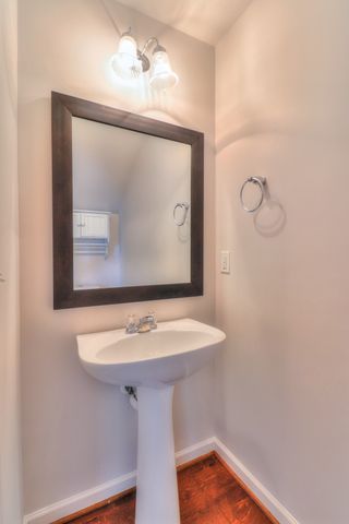 702 Vernon Ave, Nashville, TN 37209