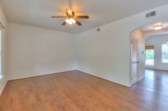 702 Vernon Ave, Nashville, TN 37209