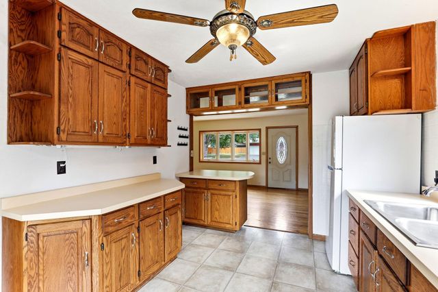 617 E Lincoln Road, New Richmond, WI 54017