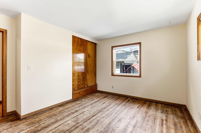 617 E Lincoln Road, New Richmond, WI 54017