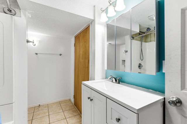 617 E Lincoln Road, New Richmond, WI 54017