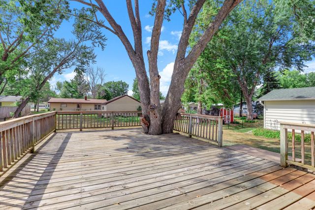 617 E Lincoln Road, New Richmond, WI 54017
