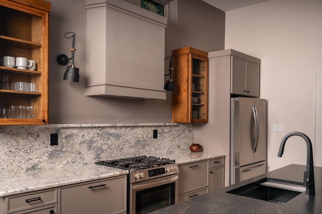 612 W 8th Avenue, Tallahassee, FL 32303