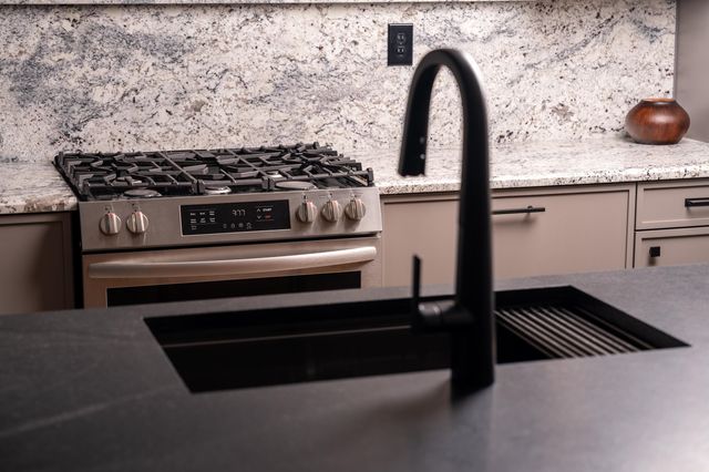 612 W 8th Avenue, Tallahassee, FL 32303