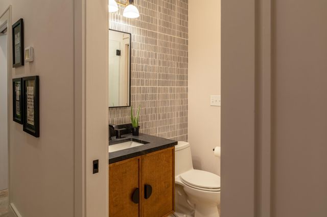 612 W 8th Avenue, Tallahassee, FL 32303