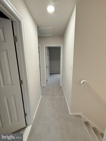 5305 ANCHOR CT, Fairfax, VA 22032
