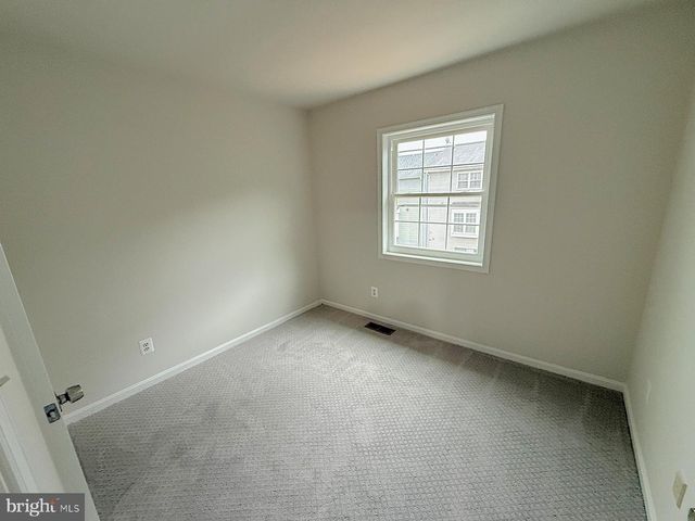 5305 ANCHOR CT, Fairfax, VA 22032