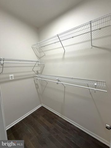 5305 ANCHOR CT, Fairfax, VA 22032