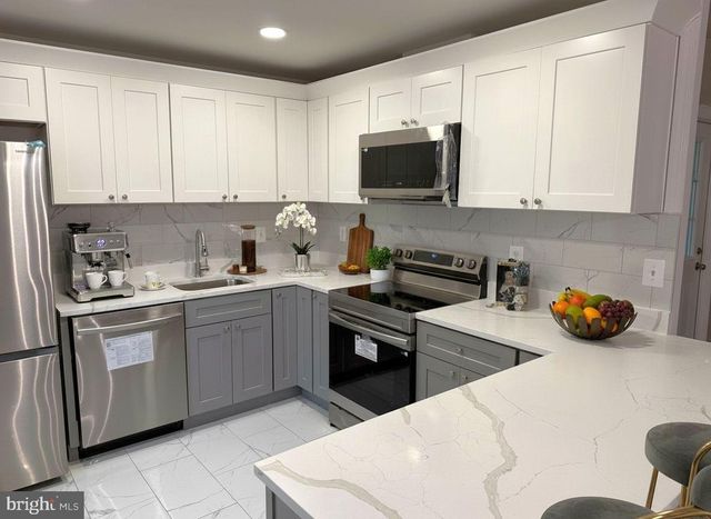 5305 ANCHOR CT, Fairfax, VA 22032