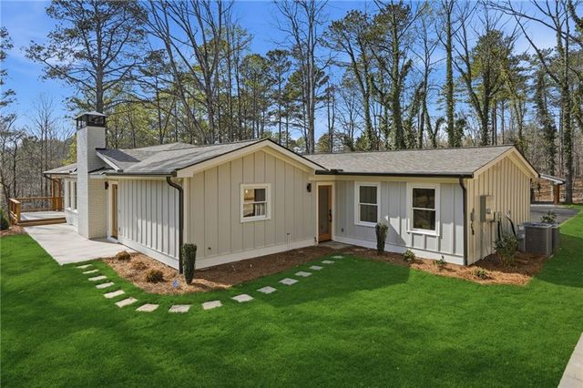 3454 Green Apple Road, Gainesville, GA 30506