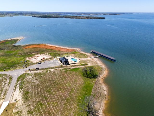 305 Sailview Court, Honey Grove, TX 75446