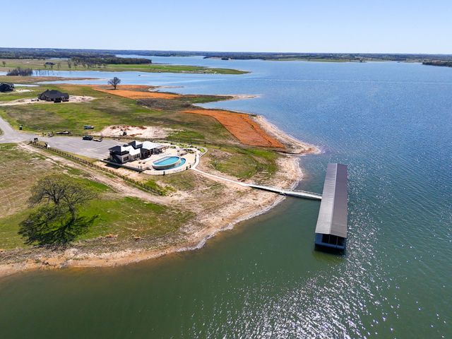 305 Sailview Court, Honey Grove, TX 75446