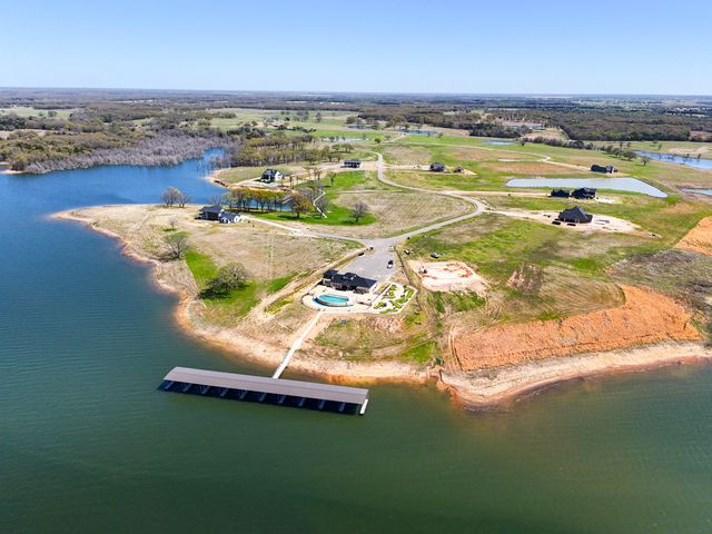 305 Sailview Court, Honey Grove, TX 75446