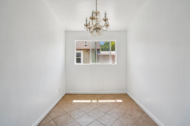240 Berkshire Avenue, Redwood City, CA 94063