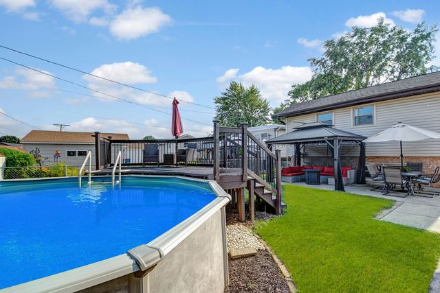 13533 Short Drive, Crestwood, IL 60418