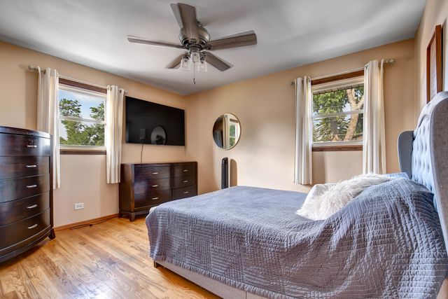 13533 Short Drive, Crestwood, IL 60418