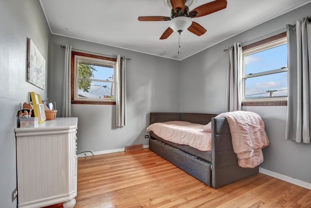 13533 Short Drive, Crestwood, IL 60418