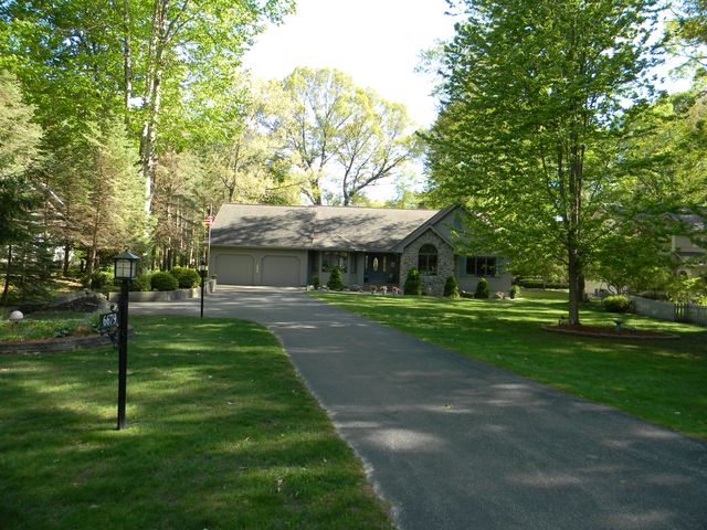 6679 W Timber Lane, Pere Marquette Twp, MI 49431