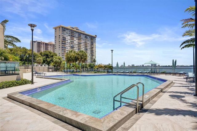 11113 Biscayne Boulevard 1156, Miami, FL 33181