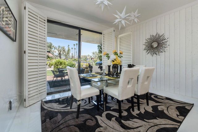 689 N Majorca Circle, Palm Springs, CA 92262