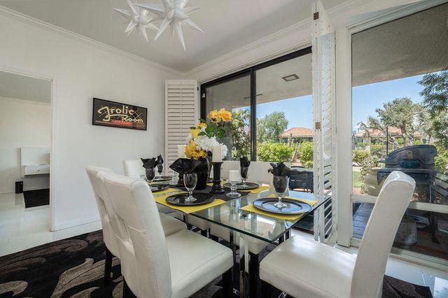 689 N Majorca Circle, Palm Springs, CA 92262