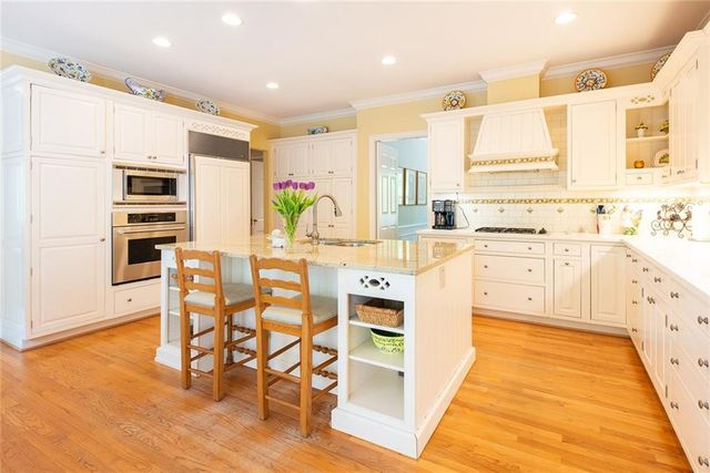 2785 Arden Road NW, Atlanta, GA 30327