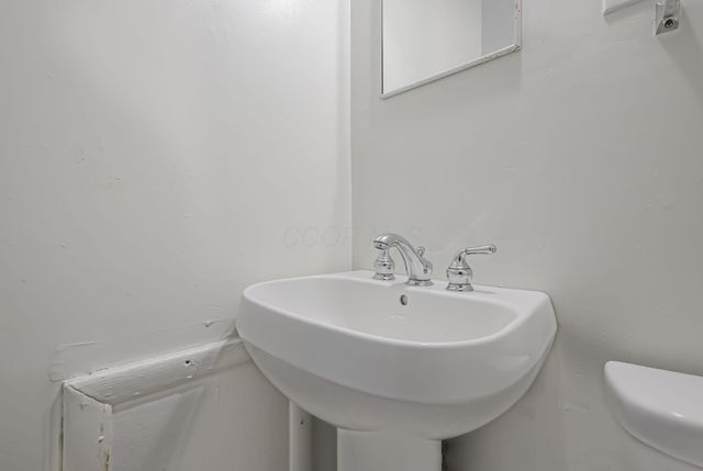 2445-2447 Hiawatha Street, Columbus, OH 43211