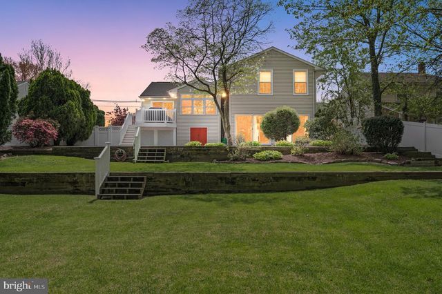 7 BUDD BLVD, West Deptford, NJ 08096