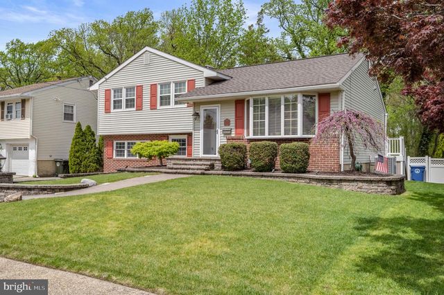 7 BUDD BLVD, West Deptford, NJ 08096