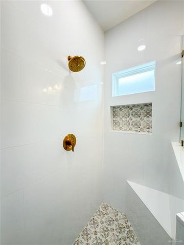 9102 N 25th Lane, Mcallen, TX 78504