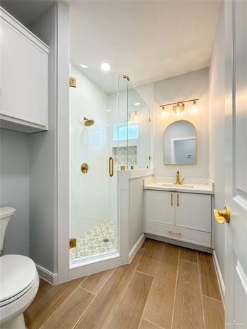 9102 N 25th Lane, Mcallen, TX 78504