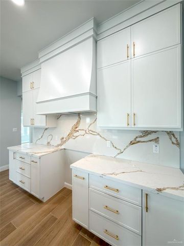 9102 N 25th Lane, Mcallen, TX 78504