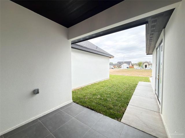 9102 N 25th Lane, Mcallen, TX 78504