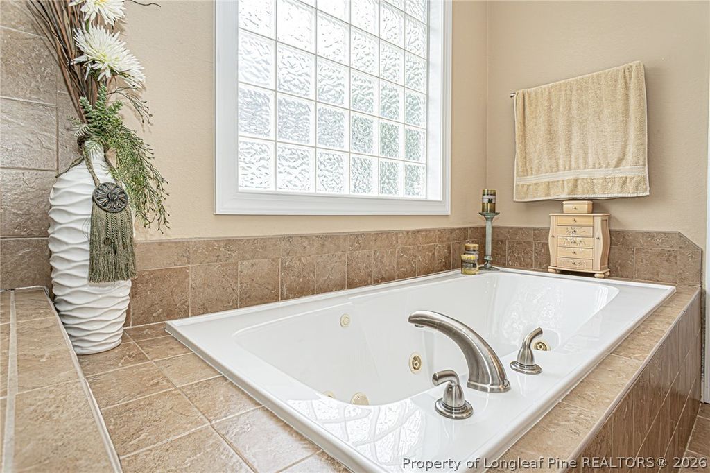 3824 Doon Valley Drive, Fayetteville, NC 28306 — photo 22