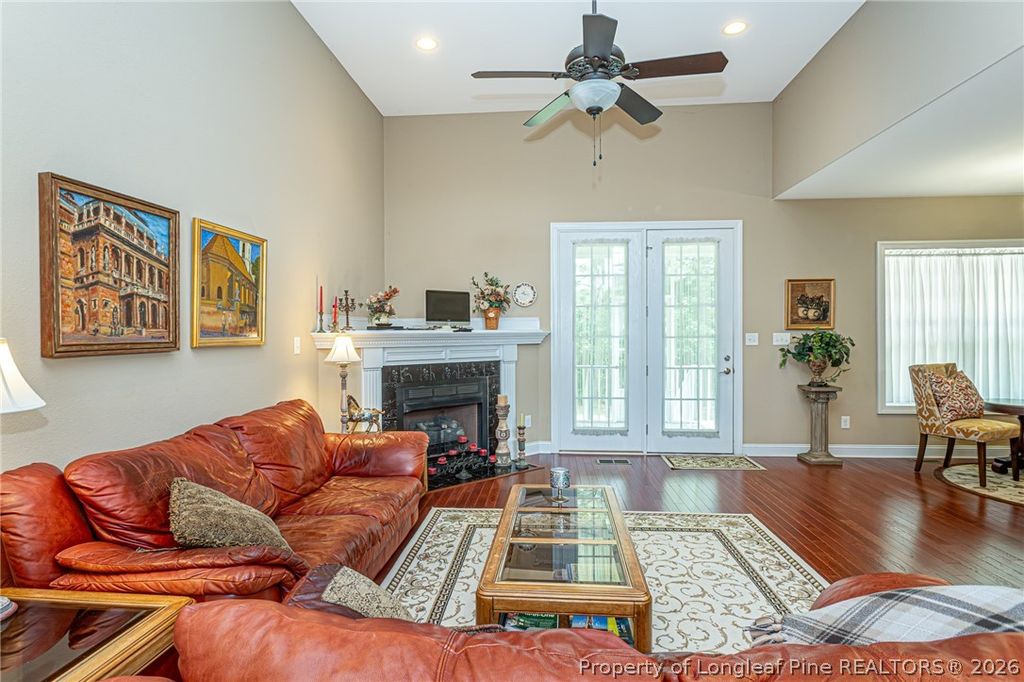 3824 Doon Valley Drive, Fayetteville, NC 28306 — photo 9