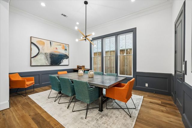 3020 Lake Street, Houston, TX 77098