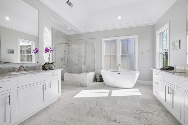 3020 Lake Street, Houston, TX 77098