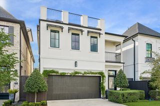 3020 Lake Street, Houston, TX 77098