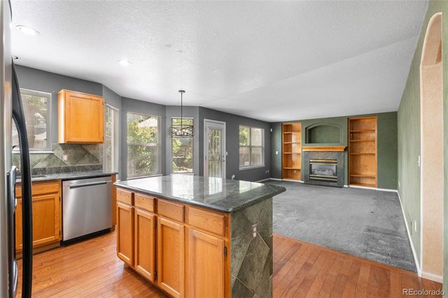 8359 S Flower Way, Littleton, CO 80128