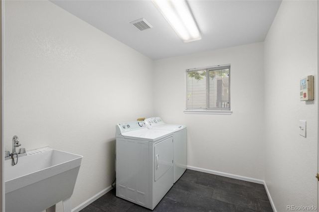 8359 S Flower Way, Littleton, CO 80128
