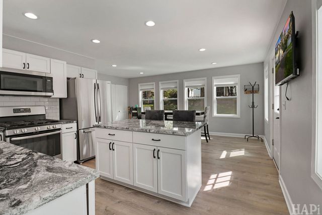 35671 N Wilson Road, Ingleside, IL 60041