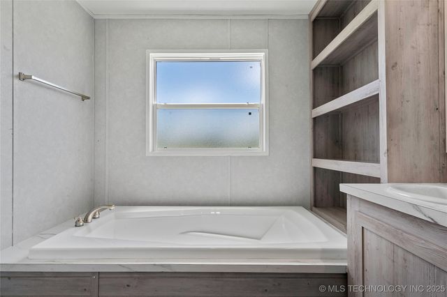 6 Elm Place, Burneyville, OK 73430