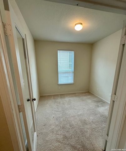 10349 GIBBONS CRK, San Antonio, TX 78252