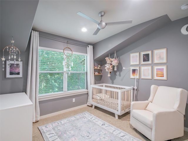 3913 Valley View RD A, Austin, TX 78704