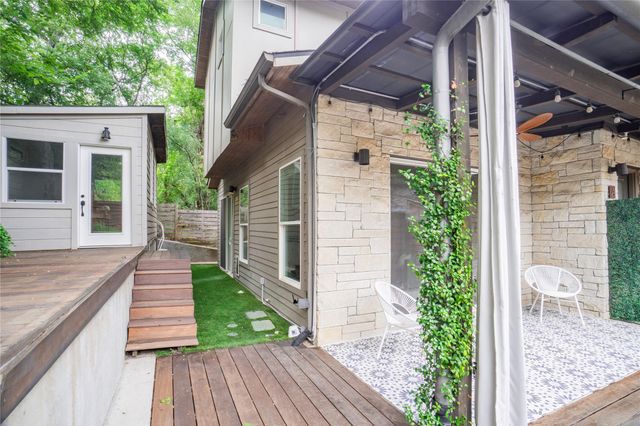 3913 Valley View RD A, Austin, TX 78704