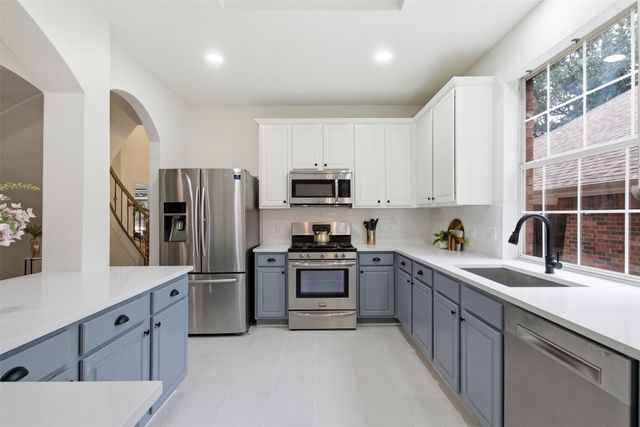 2408 High Chapel Court, Highland Village, TX 75077