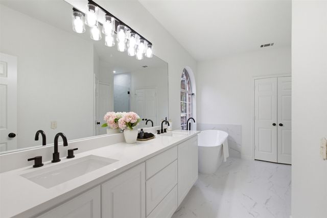 2408 High Chapel Court, Highland Village, TX 75077