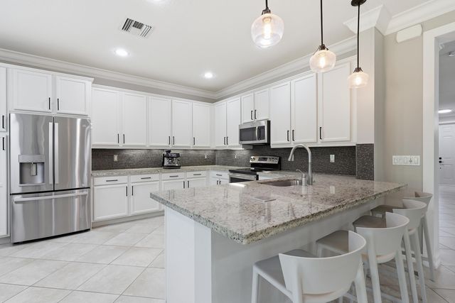 8230 Bergen Peak Terrace, Boynton Beach, FL 33473